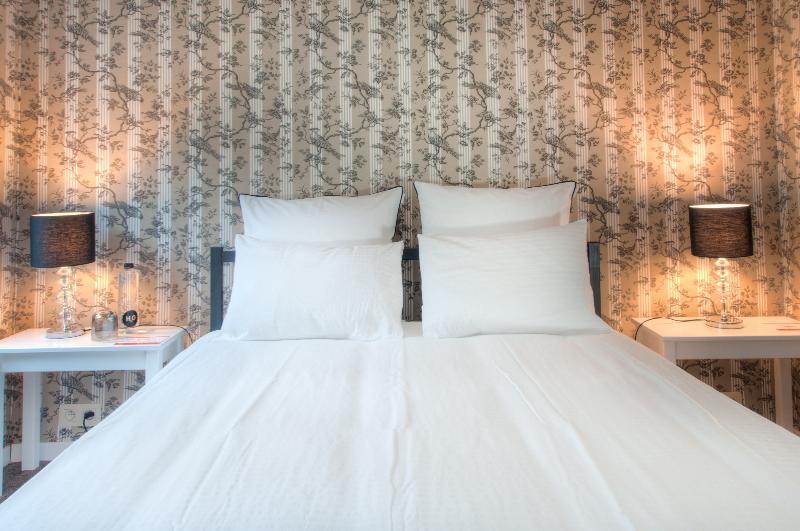 Be And Be Sablon Bed & Breakfast Brussels Ngoại thất bức ảnh