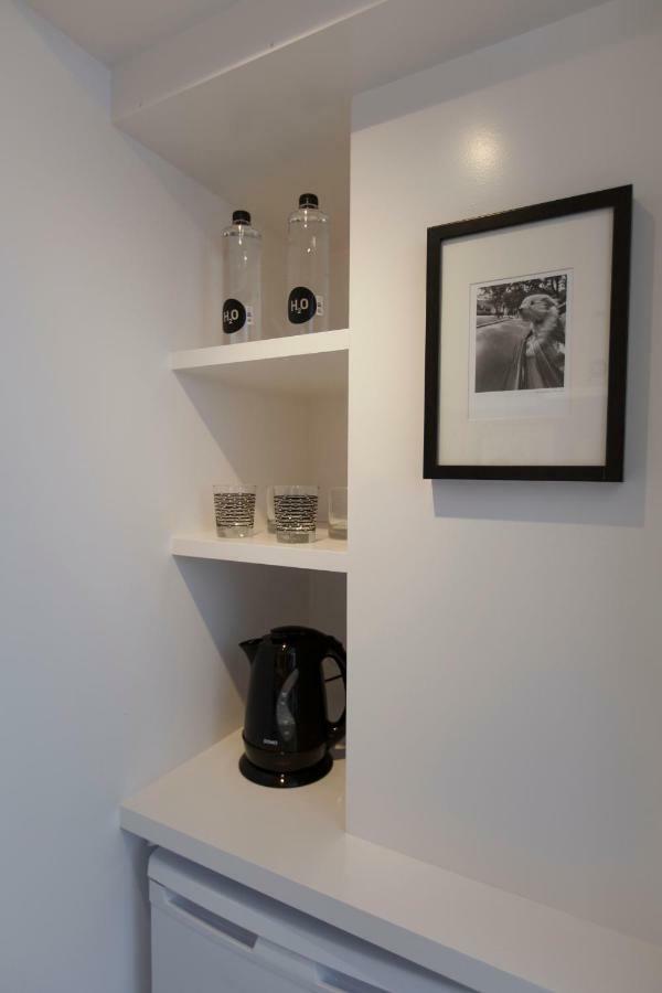 Be And Be Sablon Bed & Breakfast Brussels Ngoại thất bức ảnh
